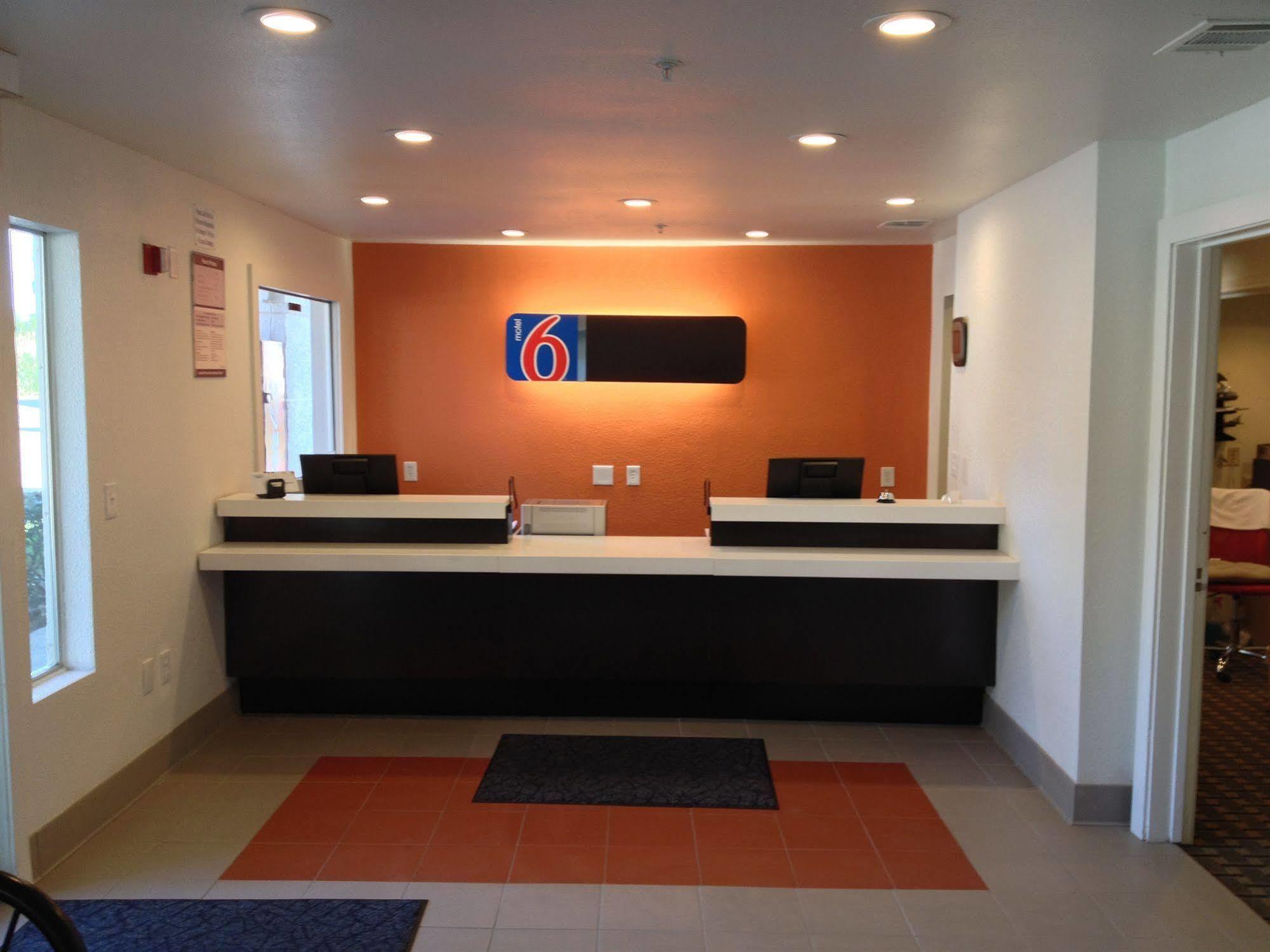 Motel 6-Grand Prairie, Tx - Near Six Flags Drive Exterior foto